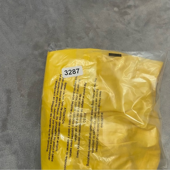 New York & Co Yellow Off The Shoulder Puff Sleeve Crop Top - 3287 - Picture 9 of 9